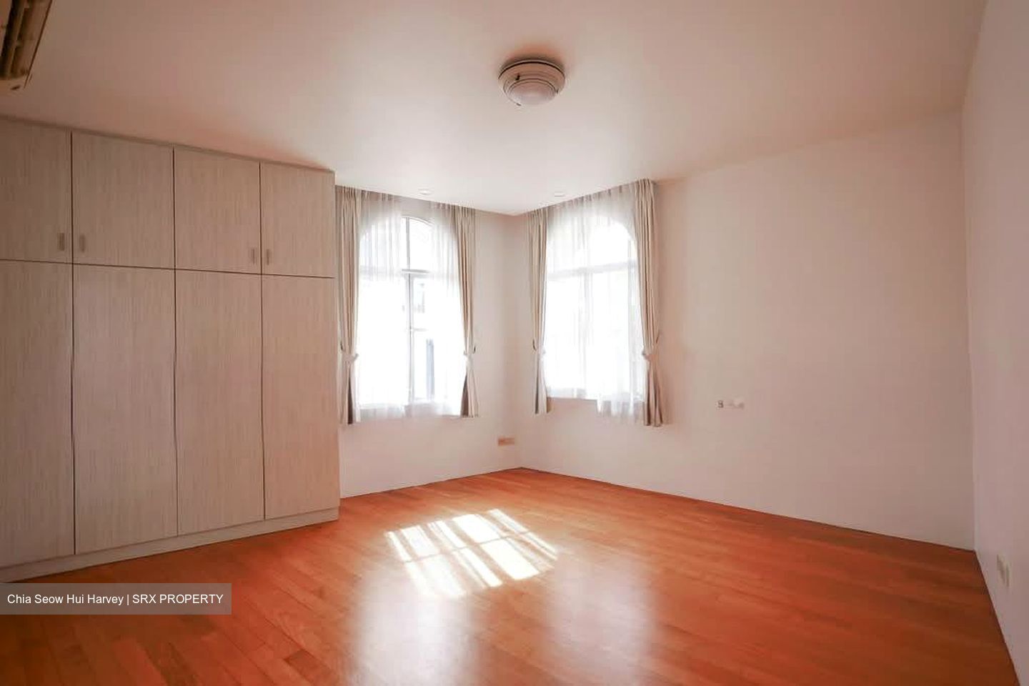 East Coast Hill (D16), Semi-Detached #593991781